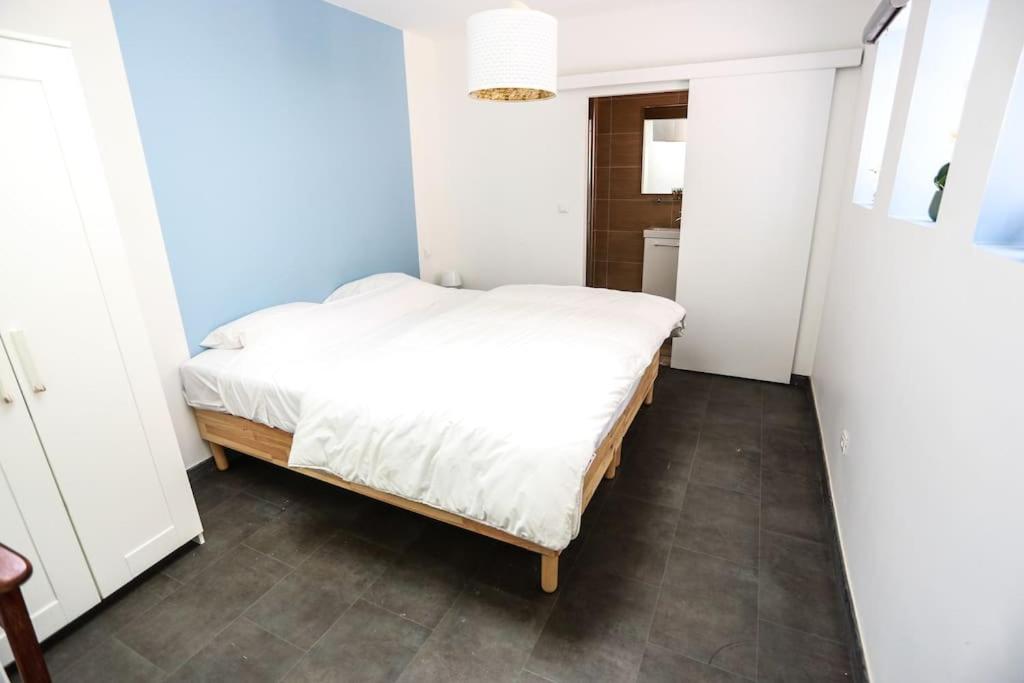 Vila F3 80 M2 Longere Plain Pied Au Centre Auxonne. Exteriér fotografie