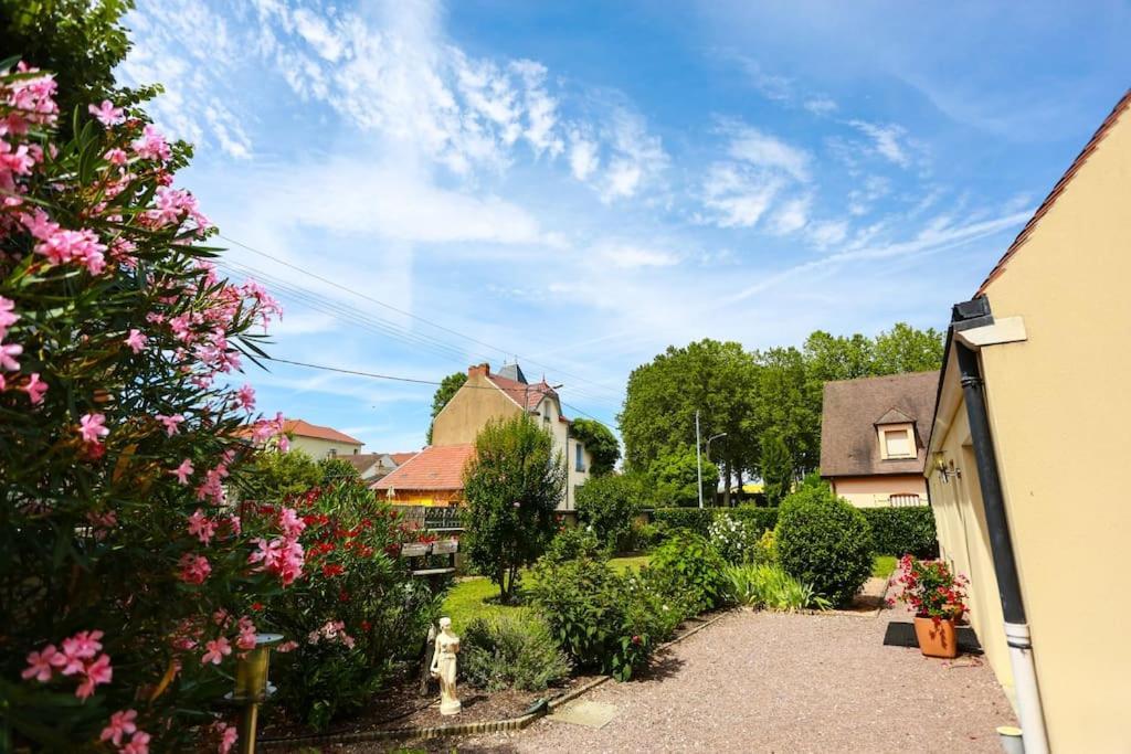 Vila F3 80 M2 Longere Plain Pied Au Centre Auxonne. Exteriér fotografie