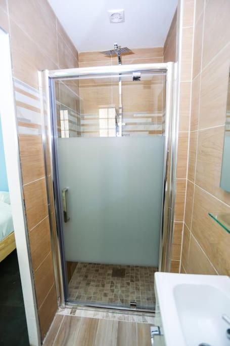 Vila F3 80 M2 Longere Plain Pied Au Centre Auxonne. Exteriér fotografie